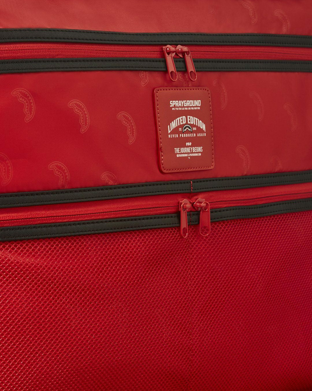 XTC SHARKS IN PARIS JETSETTER CARRY-ON LUGGAGE | Sprayground Special Offer