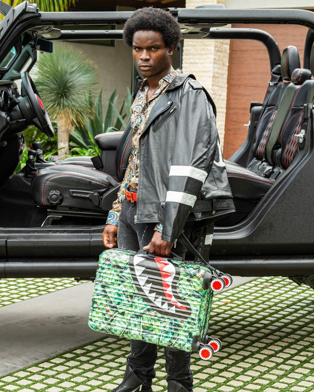 MAMA I MADE IT SHARKNAUTICS HARDSHELL CARRY-ON LUGGAGE | Sprayground Limited Offer
