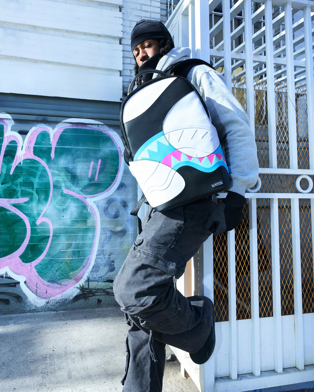 ENTER THE VOID BACKPACK | Sprayground Savings
