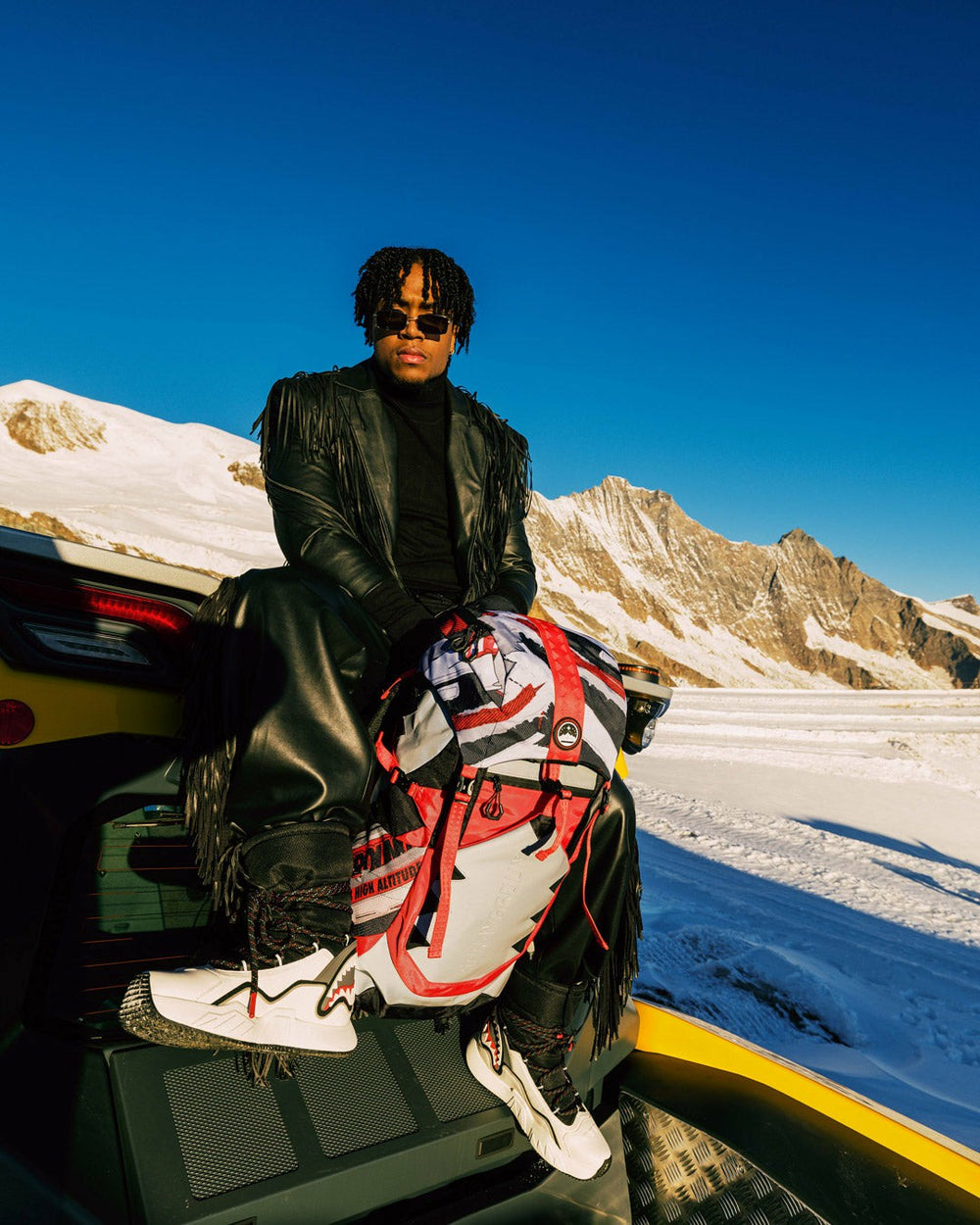 SHARCTIC ARCTIC CAMPER BACKPACK | Sprayground Outlets