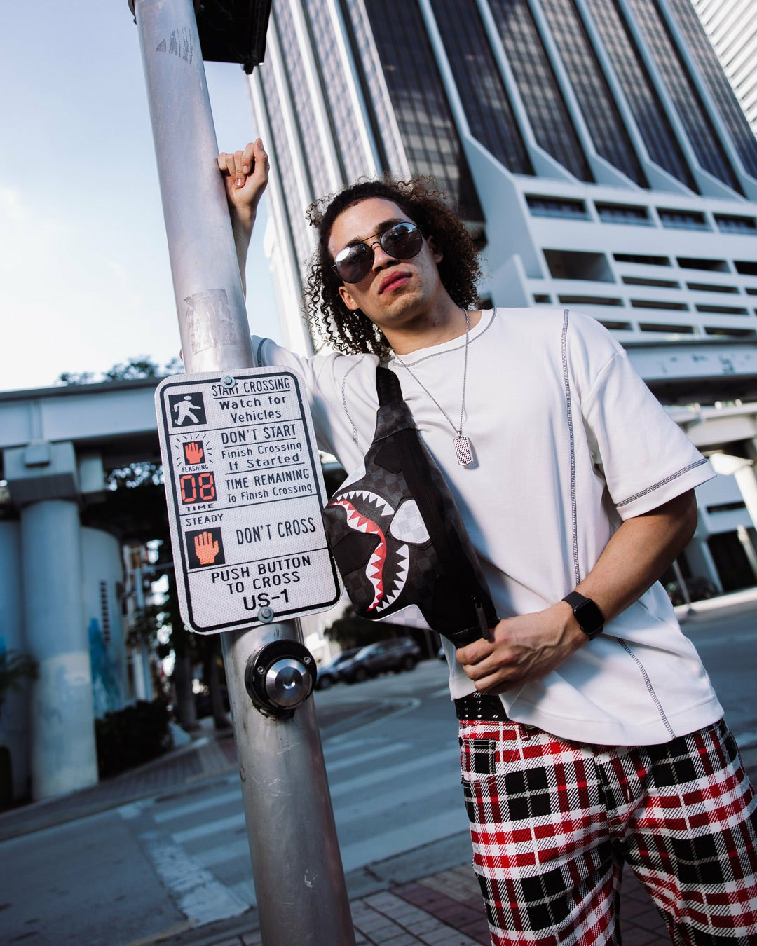 TRIPLE DECKER HEIR TO THE THRONE SAVVY CROSSBODY | Sprayground Outlets