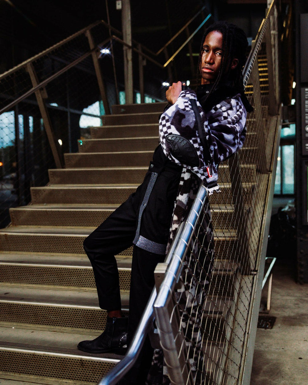 3AM PLUSH ASPEN HIGHLANDS SAVVY CROSSBODY | Sprayground Exclusive Deal