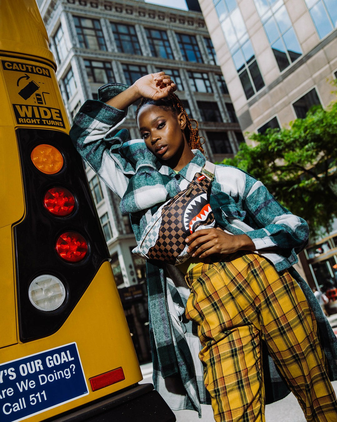 UNSTOPPABLE ENDEAVORS II SAVVY CROSSBODY | Sprayground Limited Offer