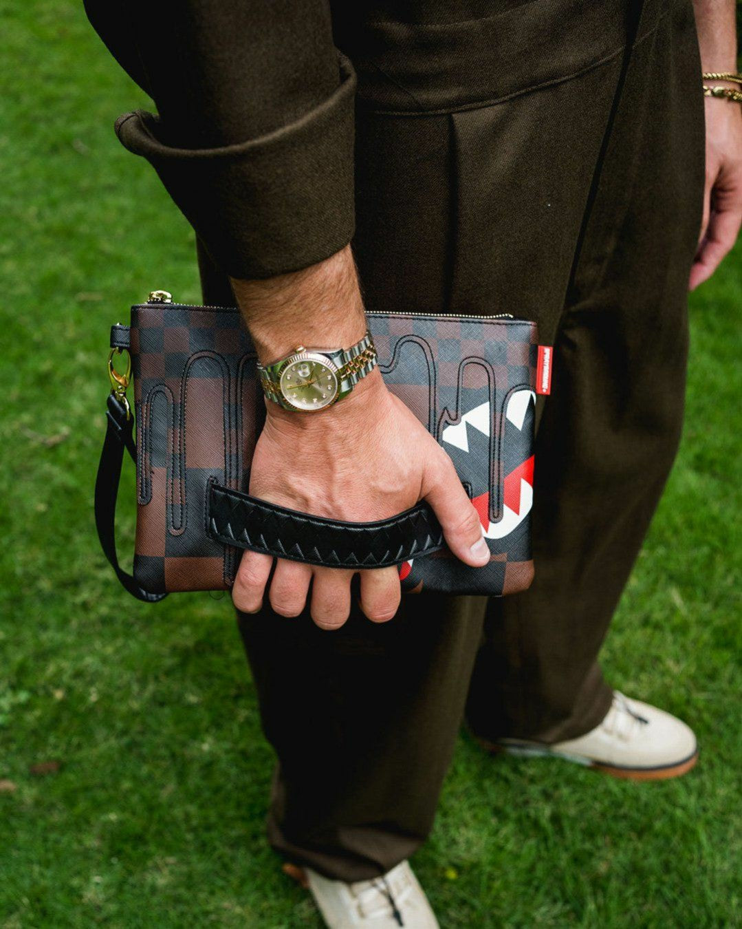 XTC SHARKS IN PARIS CROSSOVER CLUTCH | Sprayground Limited Offer
