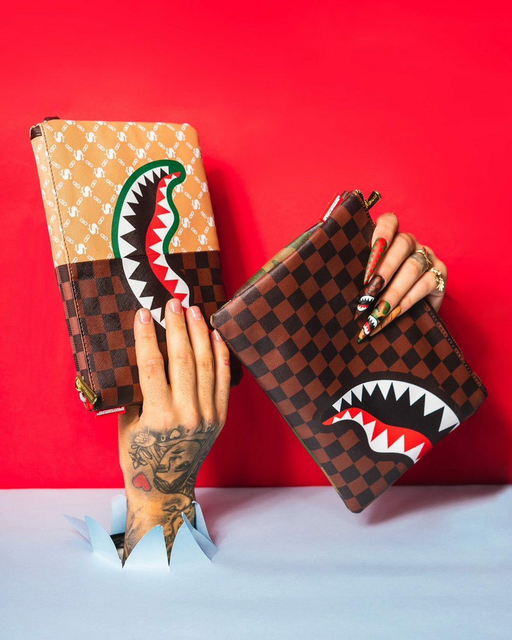 PARIS VS FLORENCE CROSSOVER CLUTCH | Sprayground Exclusive Deal
