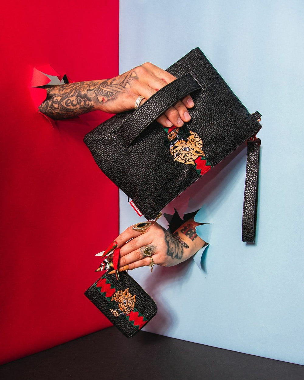 ITALIA DIVISO CROSSOVER CLUTCH | Sprayground Special Offer