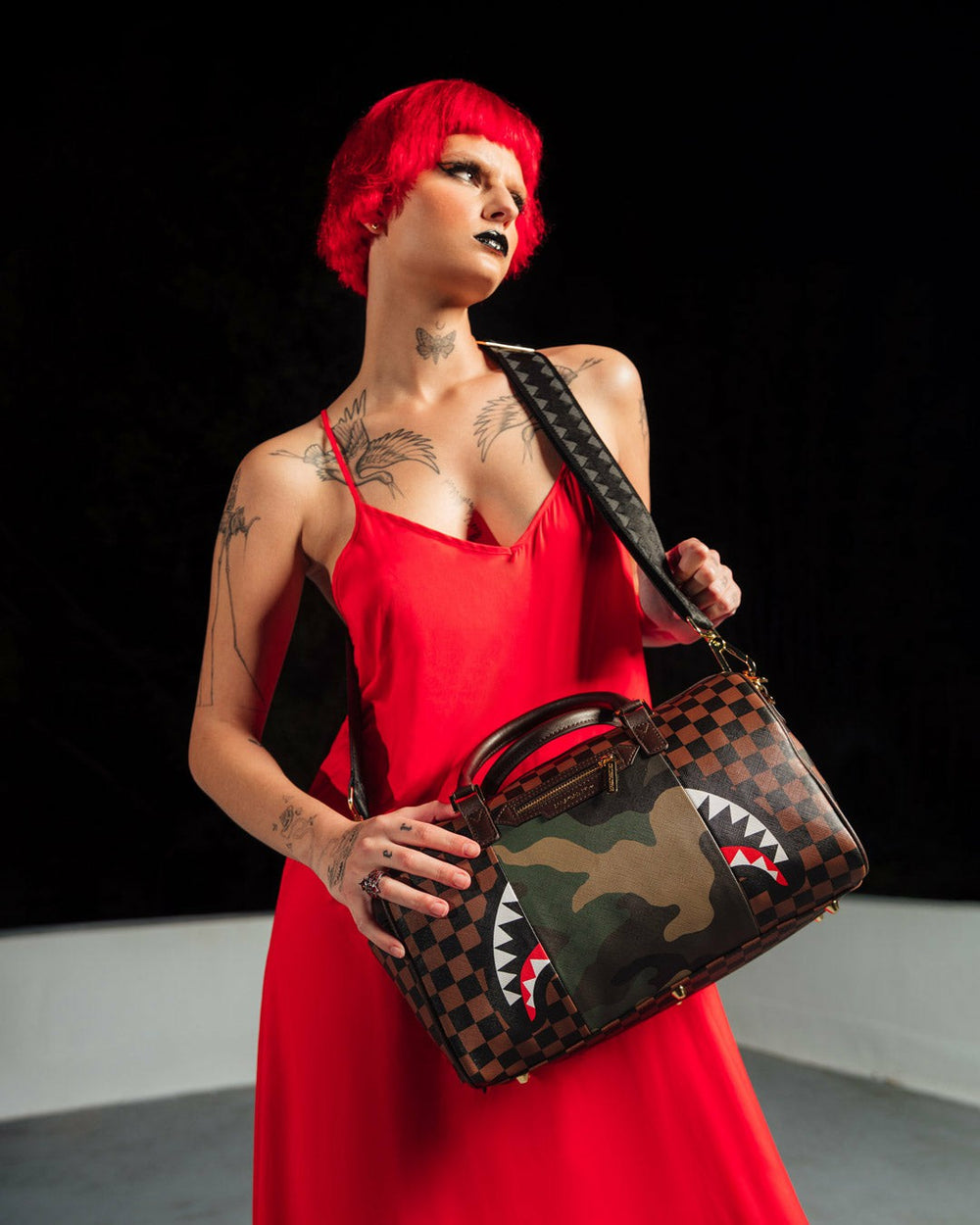 EXTERIOR GOLD ZIP POCKET SHARKS IN PARIS MINI DUFFLE | Sprayground Savings