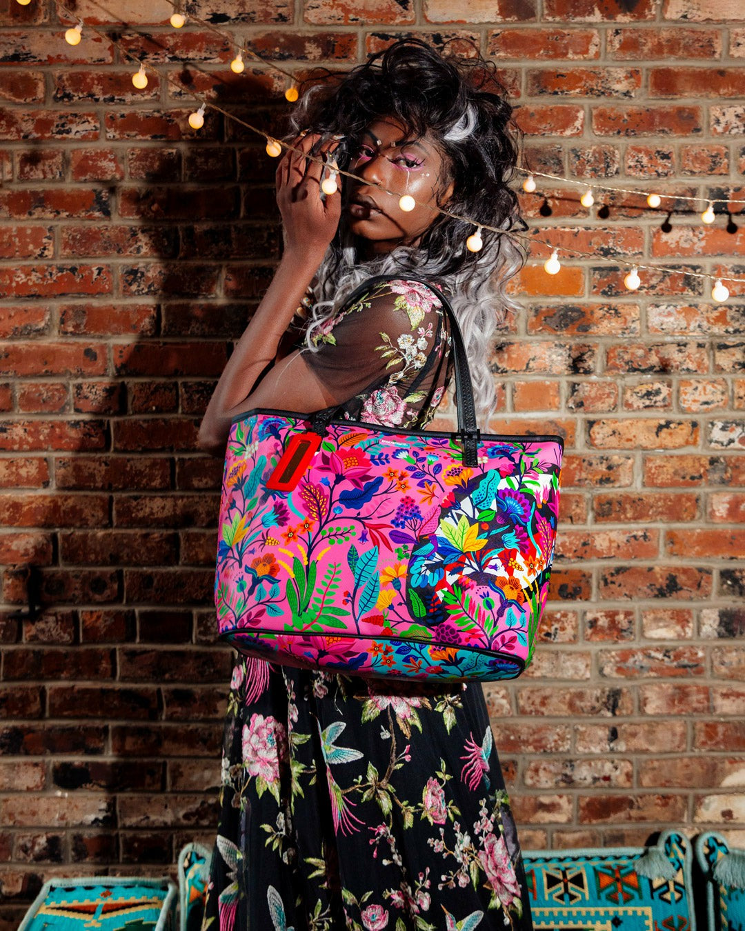AVANT GARDEN TOTE | Sprayground Exclusive Deal