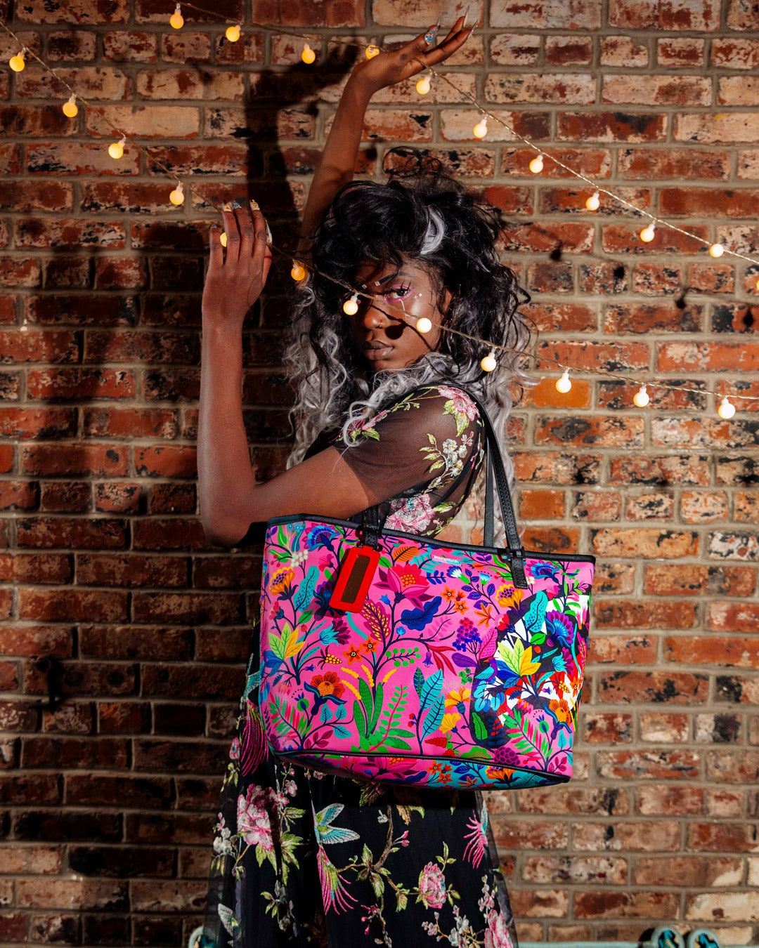 AVANT GARDEN TOTE | Sprayground Exclusive Deal