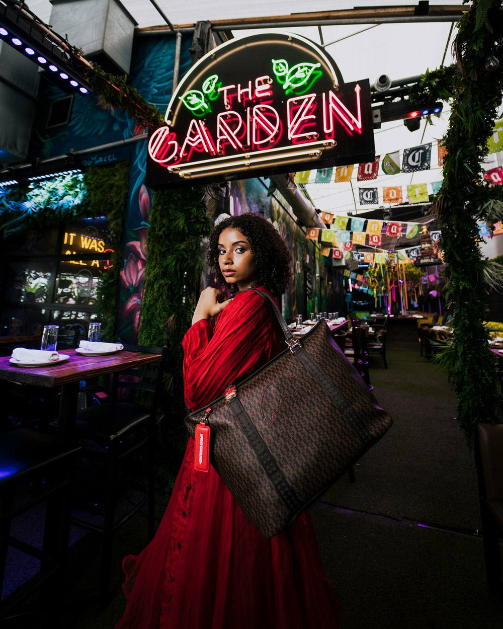 CASHIN CHECKS TOTE | Sprayground Exclusive Deal