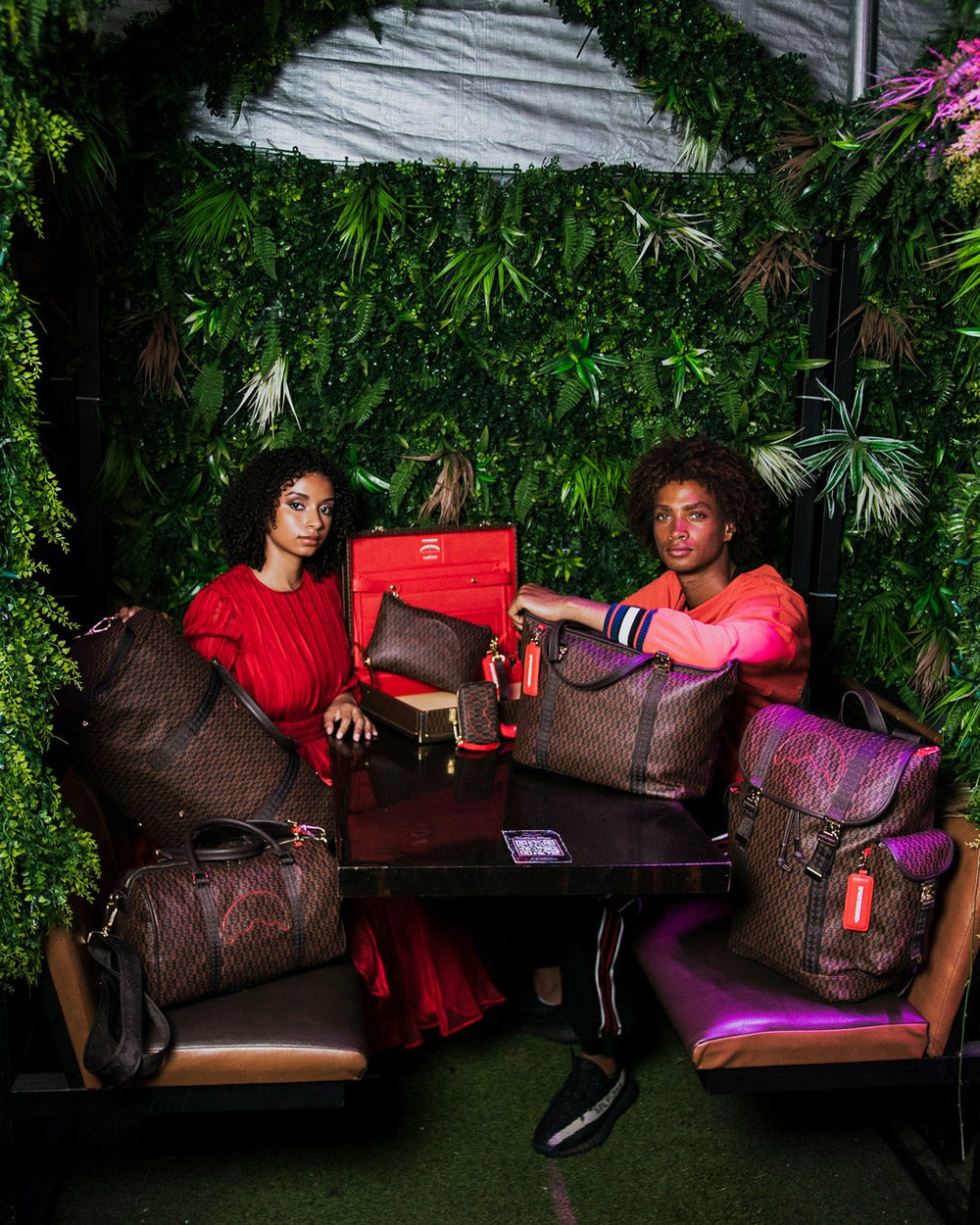 CASHIN CHECKS TOTE | Sprayground Exclusive Deal