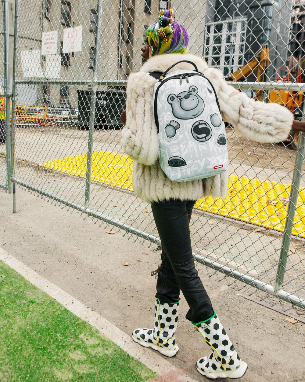 MONEY BEAR CHILLTIME BACKPACK | Sprayground Limited Offer