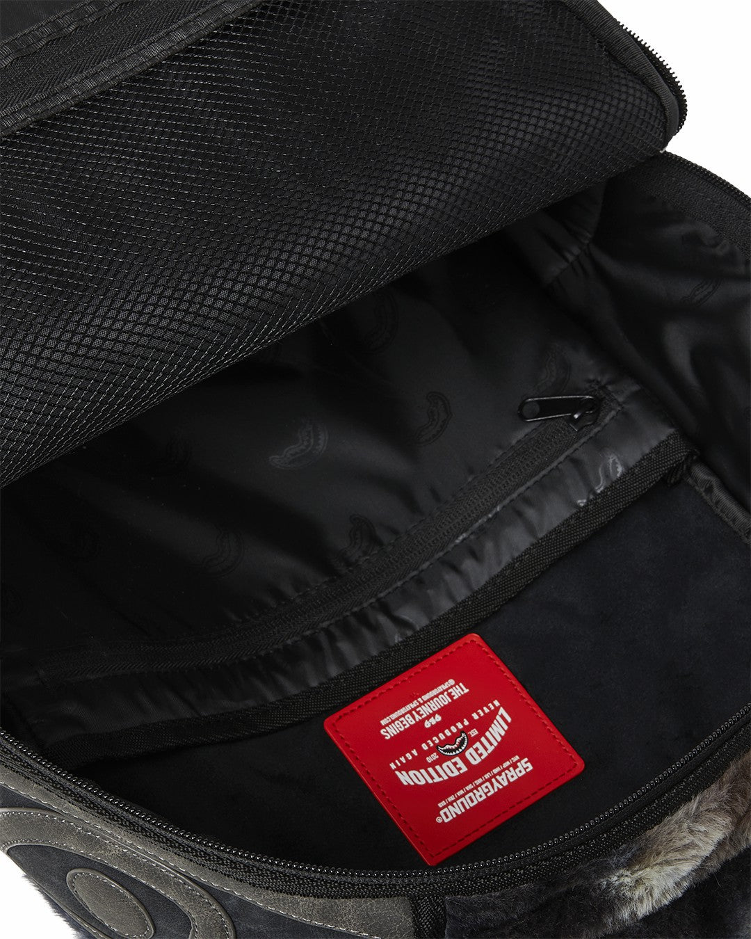 FOUNDATION DAYS FUR COAT SHARK BACKPACK | Sprayground Limited Offer
