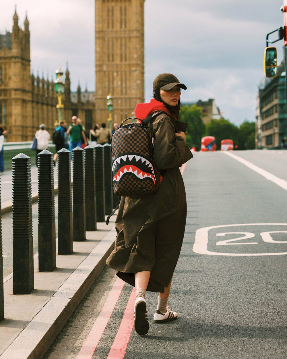 THE PRIVATE JET SHARK CLUB BACKPACK | Sprayground Value Deal