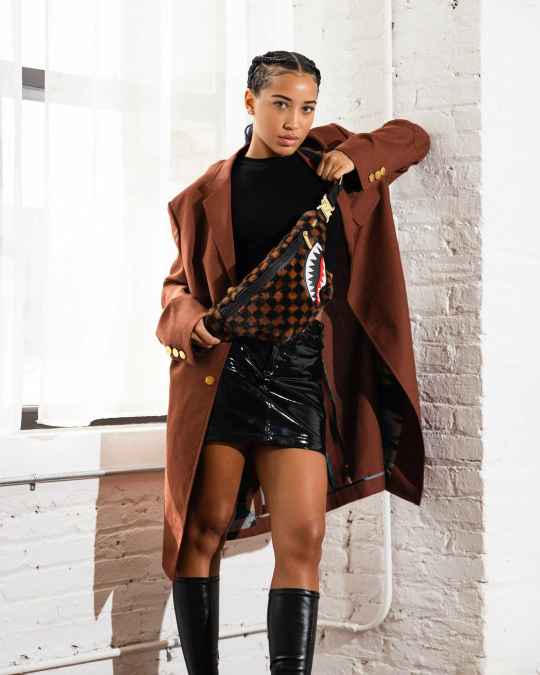 FURRR SHARKS IN PARIS SAVVY CROSSBODY | Sprayground Exclusive Deal