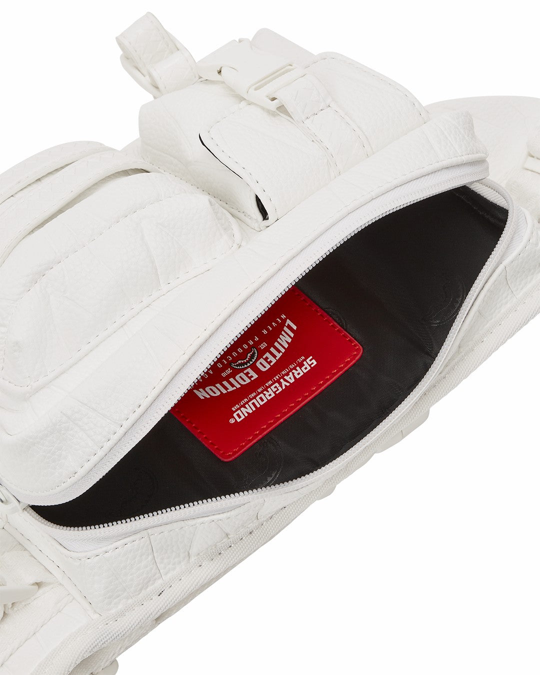 STRATOSPHERE CARGO CROSSBODY | Sprayground Limited Offer