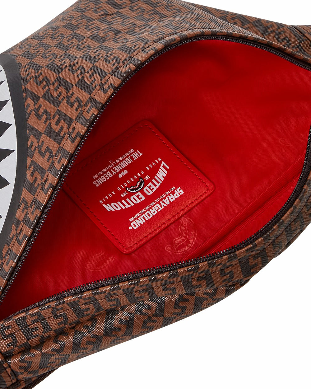 CASHIN CHECKS SAVVY CROSSBODY | Sprayground Discounted