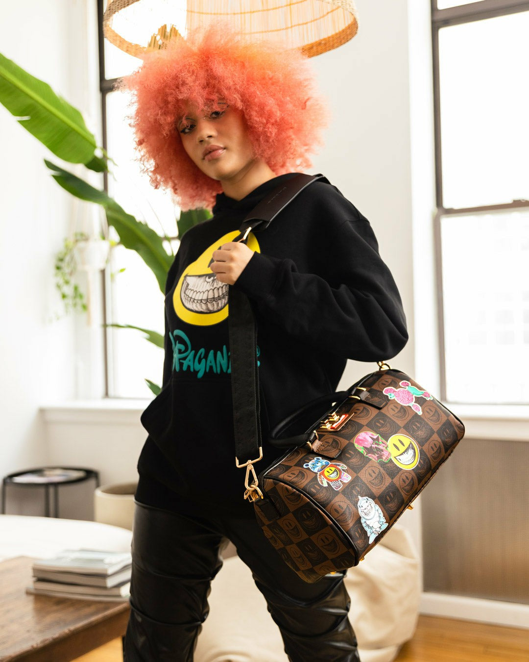 GLOBAL MOGUL POPAGANDA RON ENGLISH EDITION MINI DUFFLE | Sprayground Value Deal