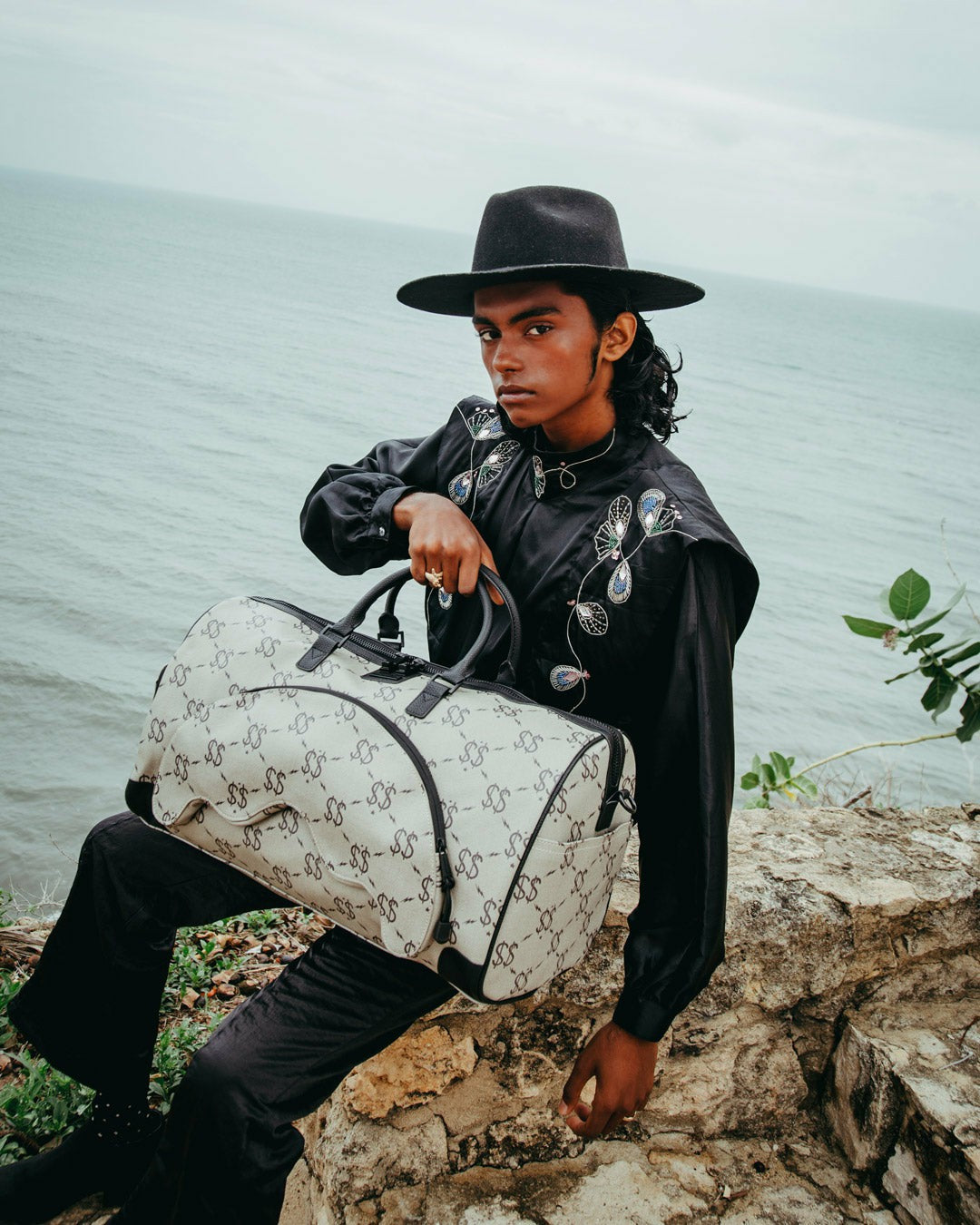 THE GETAWAY DUFFLE | Sprayground Value Deal