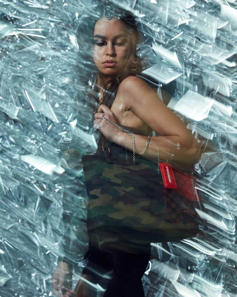 THE PARADOXX SHARK TOTE | Sprayground Savings