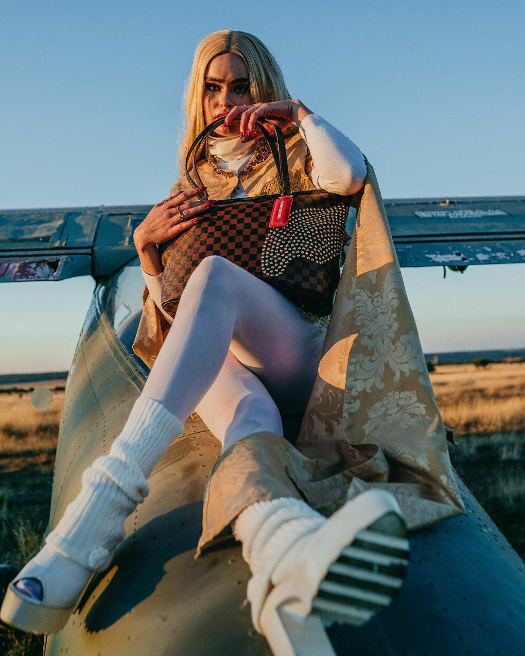 SHARKS IN PARIS POLARIS TOTE | Sprayground Discounted