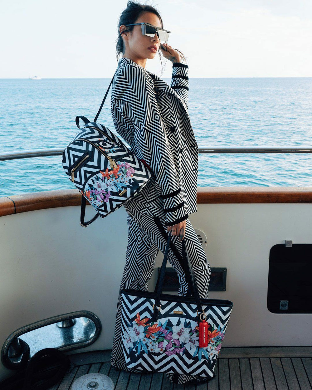 GLASS HOUSE TOTE | Sprayground Special Offer
