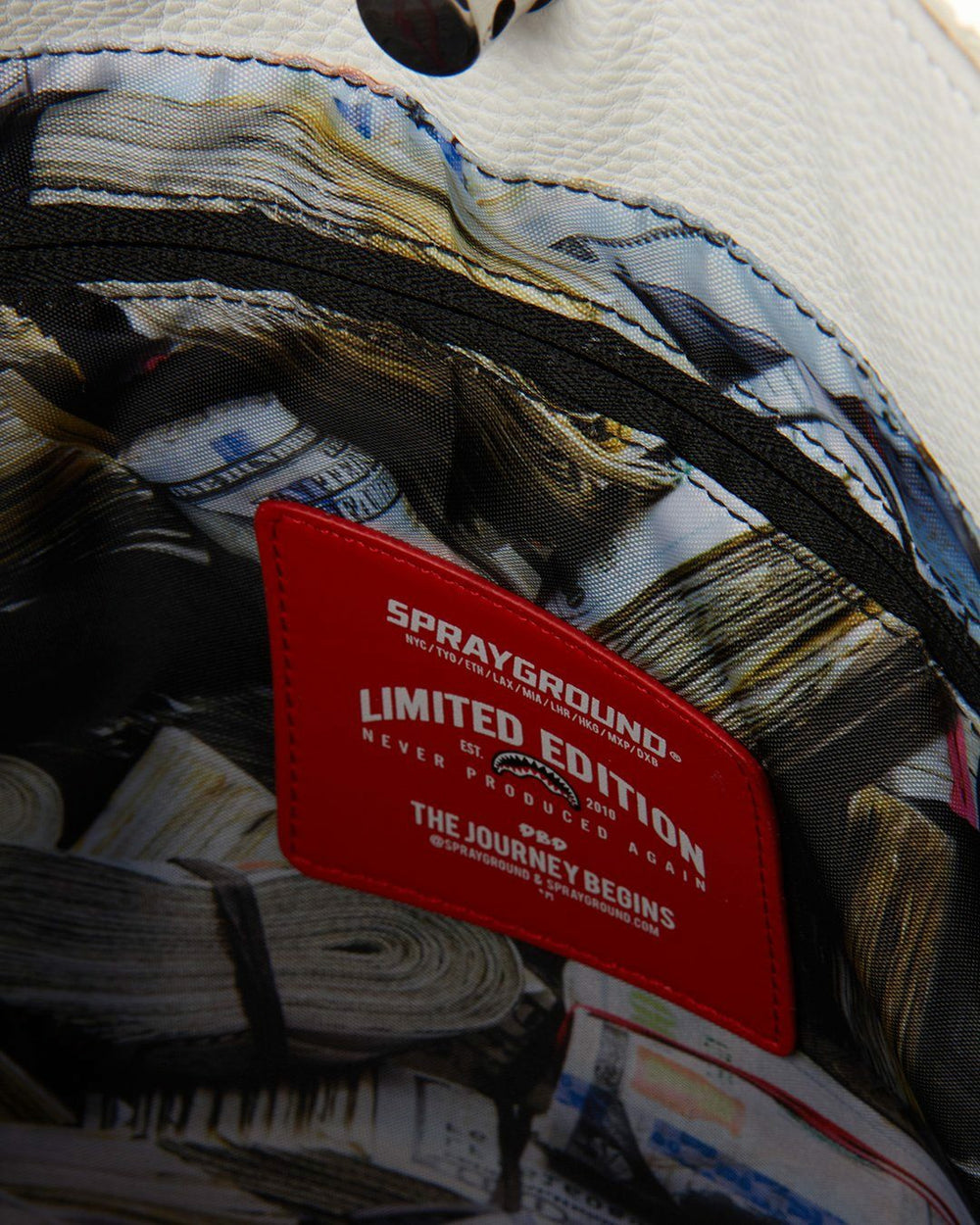 SHARKS OF THE WORLD TOTE | Sprayground On Sale