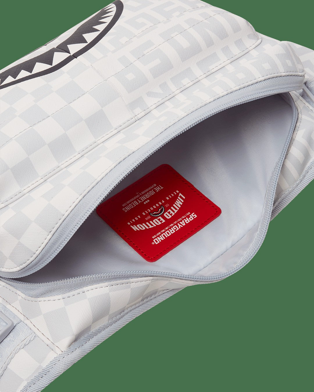 SPLIT THE CHECK (PEARL) CARGO CROSSBODY | Sprayground Special Offer