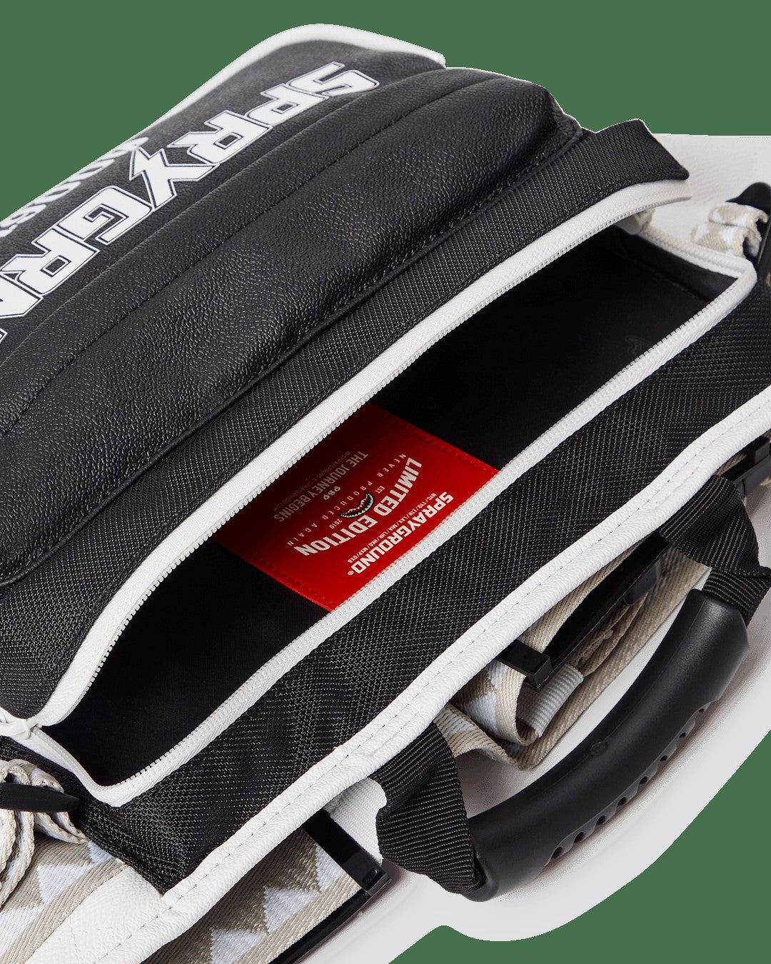 SWERVE CARGO CROSSBODY | Sprayground Savings