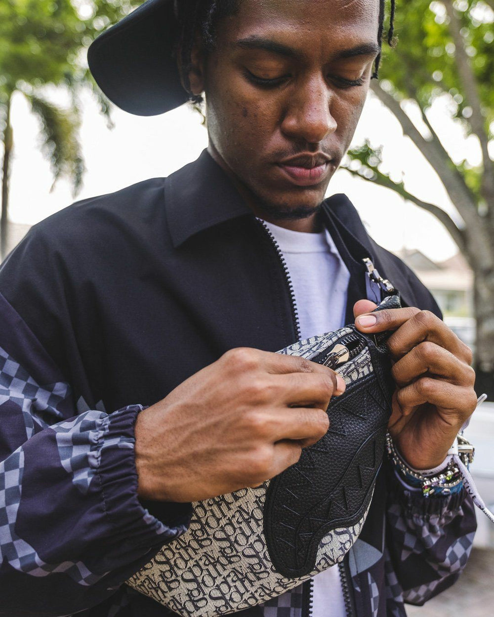 SG ALL DAY SAVVY CROSSBODY | Sprayground Special Offer