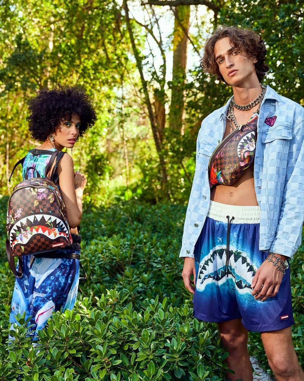 GARDEN OF SHARKS SAVVY CROSSBODY | Sprayground Outlets