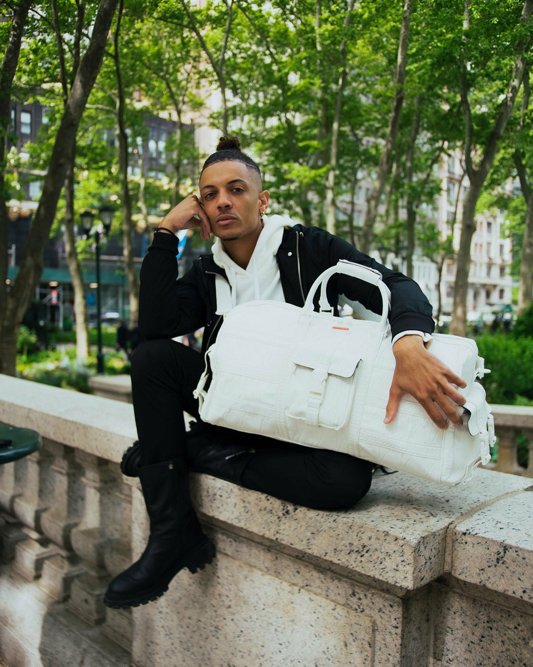 STRATOSPHERE CARGO DUFFLE | Sprayground Savings