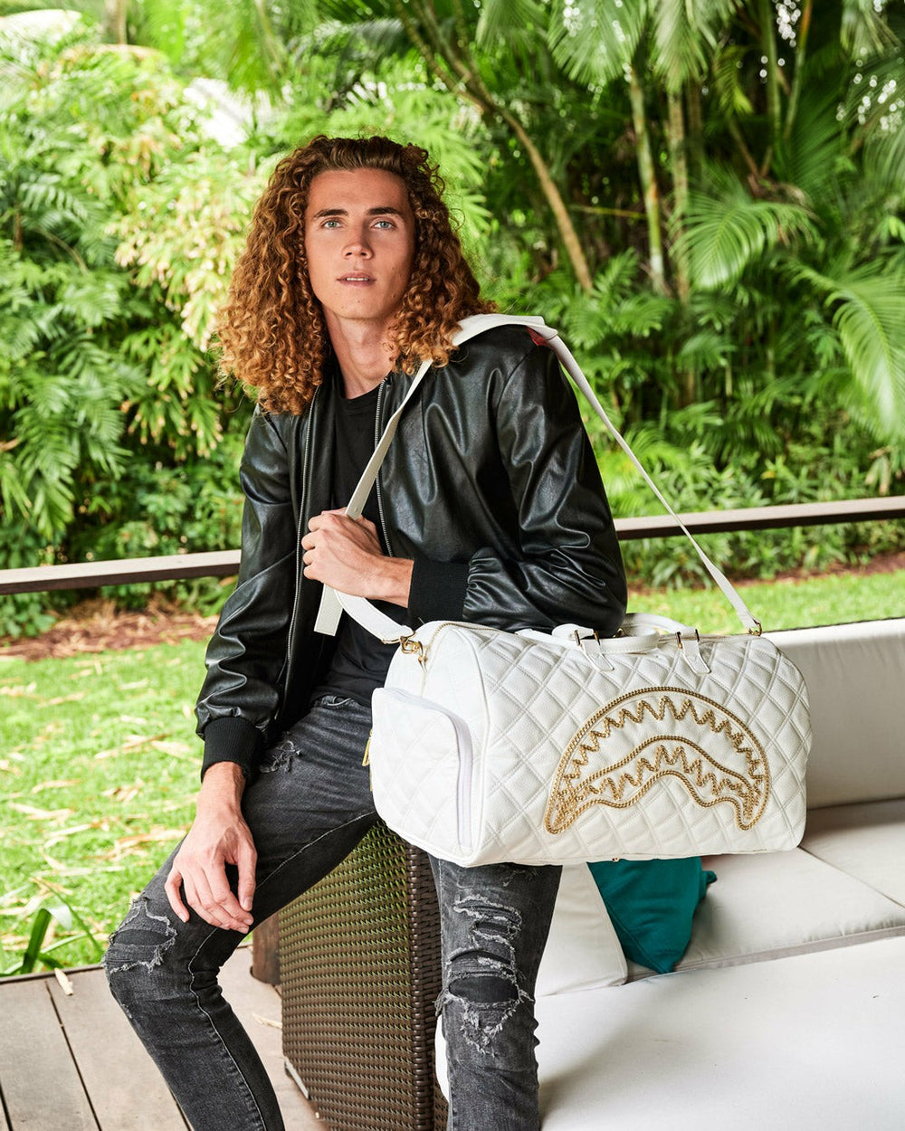 RIVIERA LE BLANC GOLD CHAIN SHARK DUFFLE | Sprayground Hot Deal