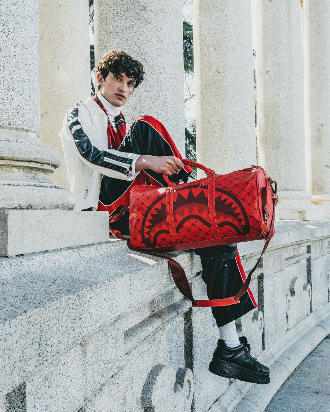 MONEY PATTERN BRICK DUFFLE | Sprayground Limited Offer