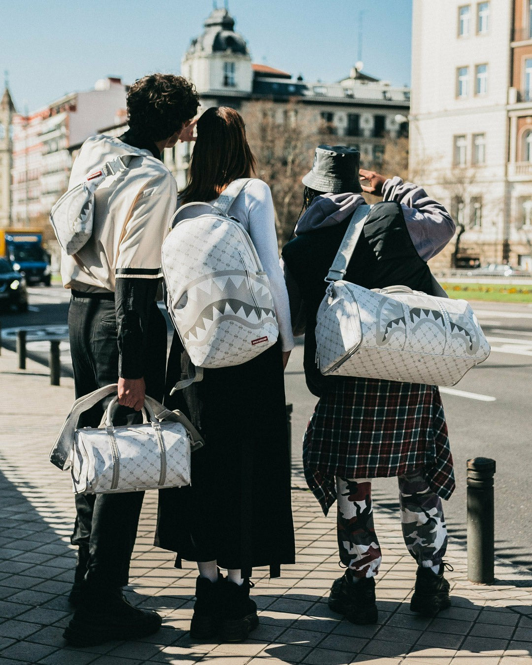 MONEY PATTERN POWDER EMPEROR DUFFLE | Sprayground On Sale