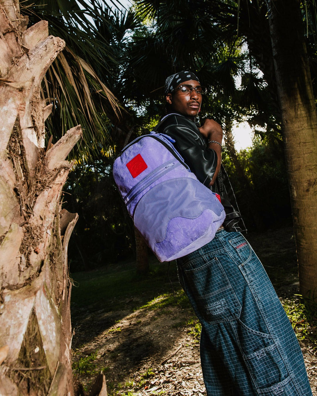 NOOO WAY!!! A REVERSIBLE BACKPACK - PURPLE VELOUR TO OG SHARKS IN PARI | Sprayground Special Offer