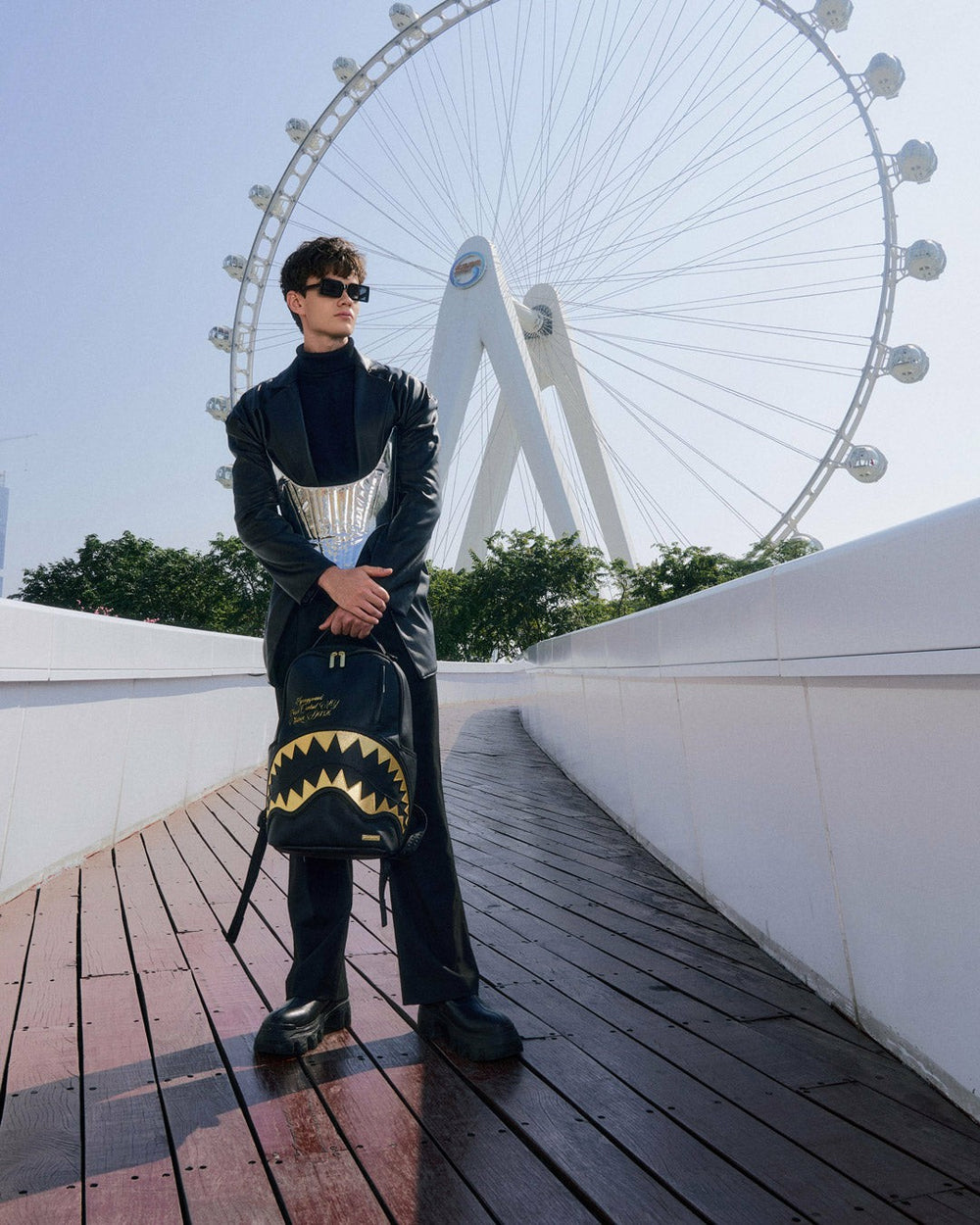 SHARK CENTRAL GILDED BITE BACKPACK | Sprayground Value Deal