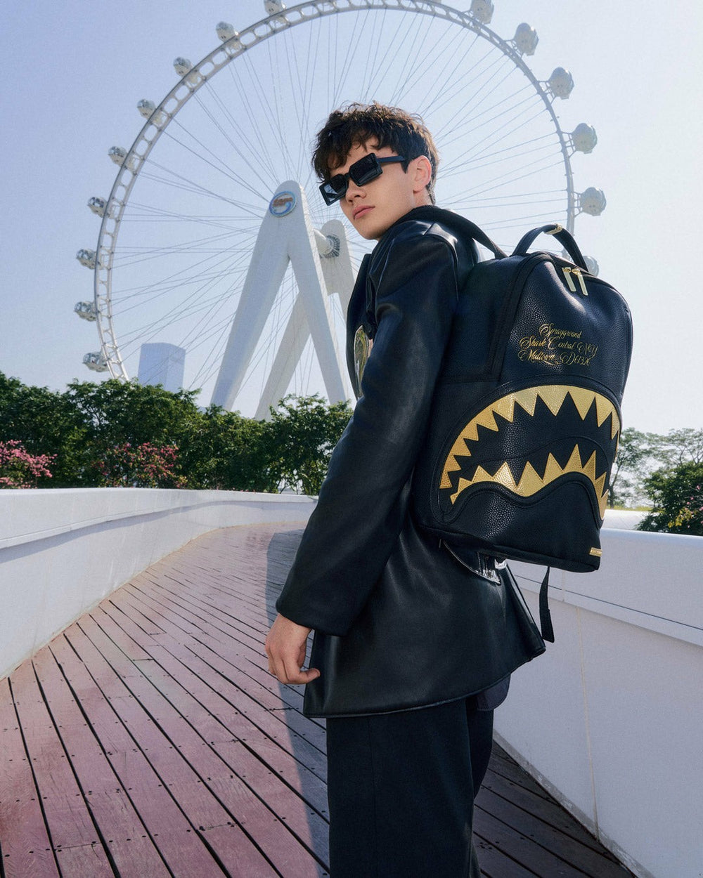 SHARK CENTRAL GILDED BITE BACKPACK | Sprayground Value Deal
