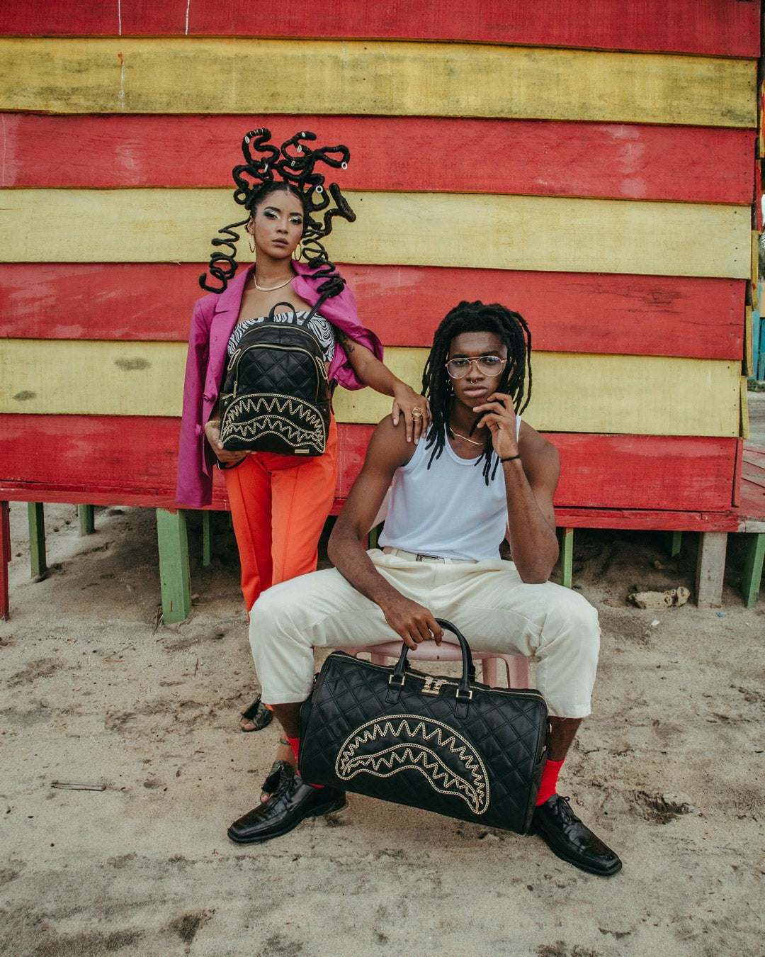 NOIR QUILT GOLD CHAIN SHARK DUFFLE | Sprayground Discounted