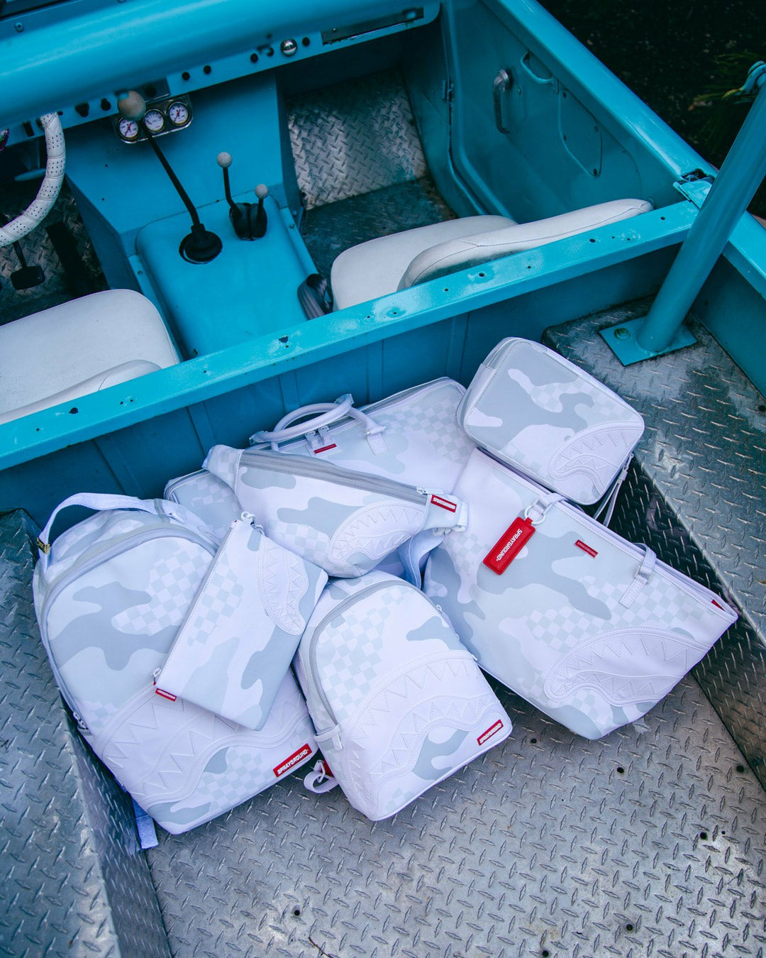3AM LE BLANC DUFFLE | Sprayground Savings