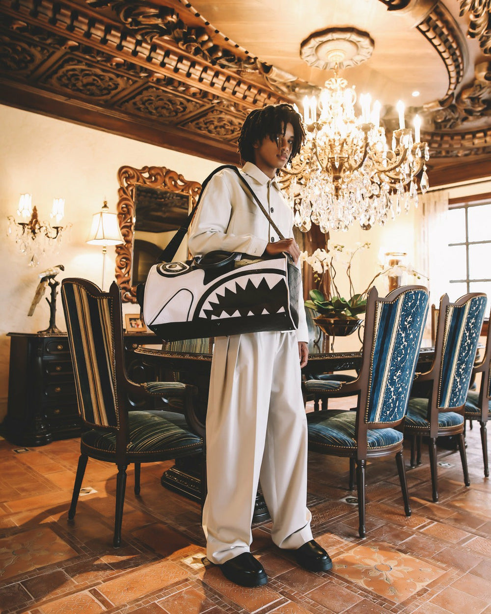 V.V.I.P. DUFFLE | Sprayground Bargain