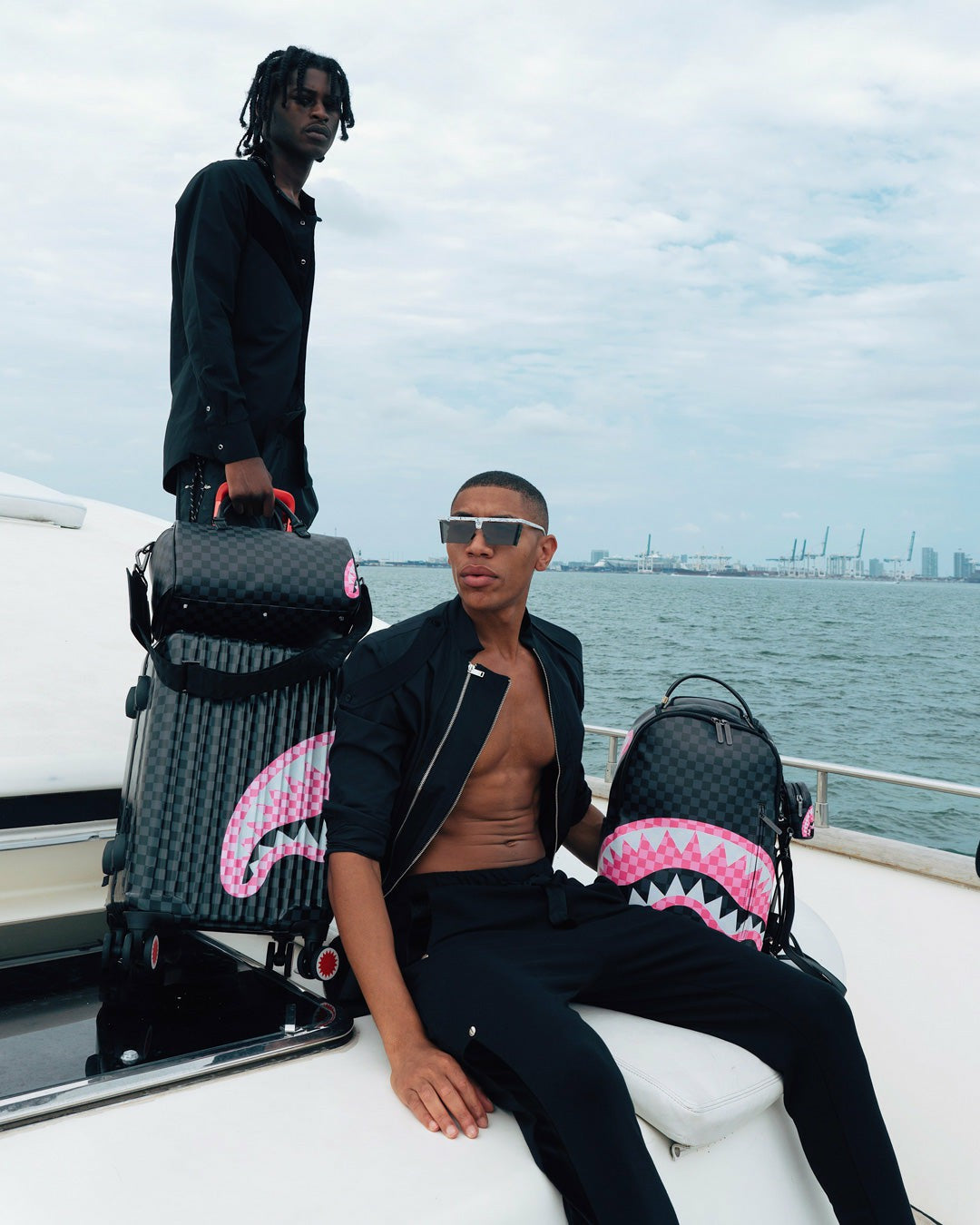 SHARKS IN CANDY MINI DUFFLE | Sprayground Value Deal