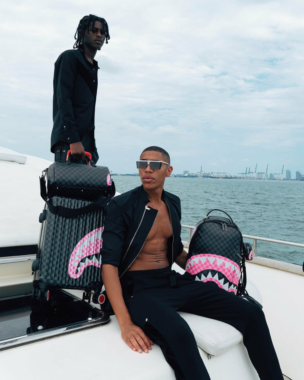 SHARKS IN CANDY MINI DUFFLE | Sprayground Value Deal