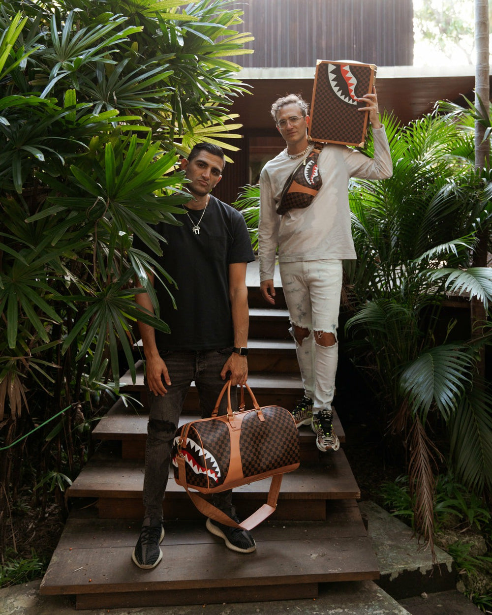 HENNY AIR TO THE THRONE DUFFLE | Sprayground On Sale