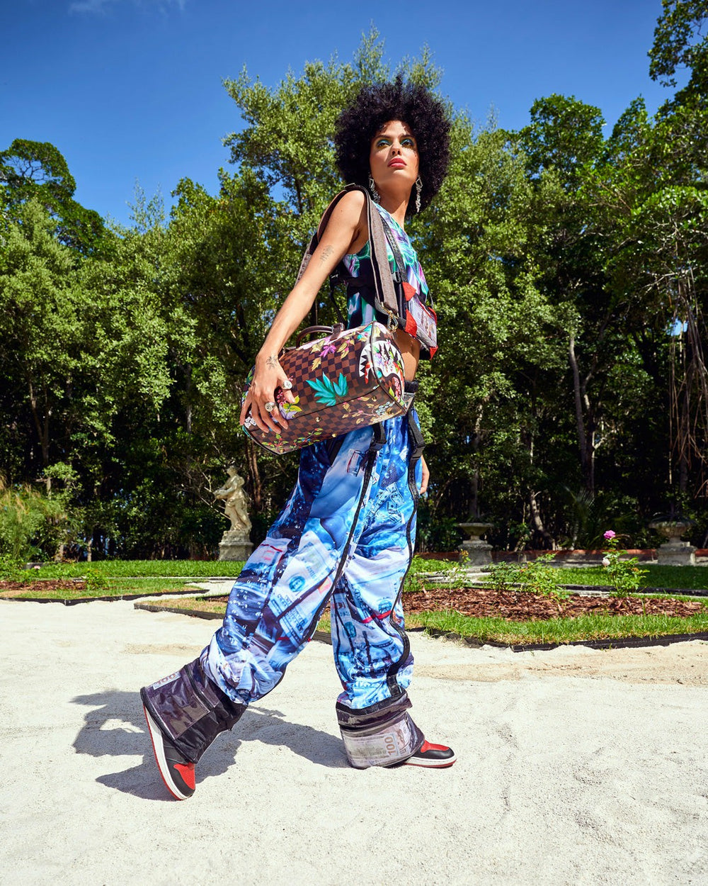 GARDEN OF SHARKS MINI DUFFLE | Sprayground Sale