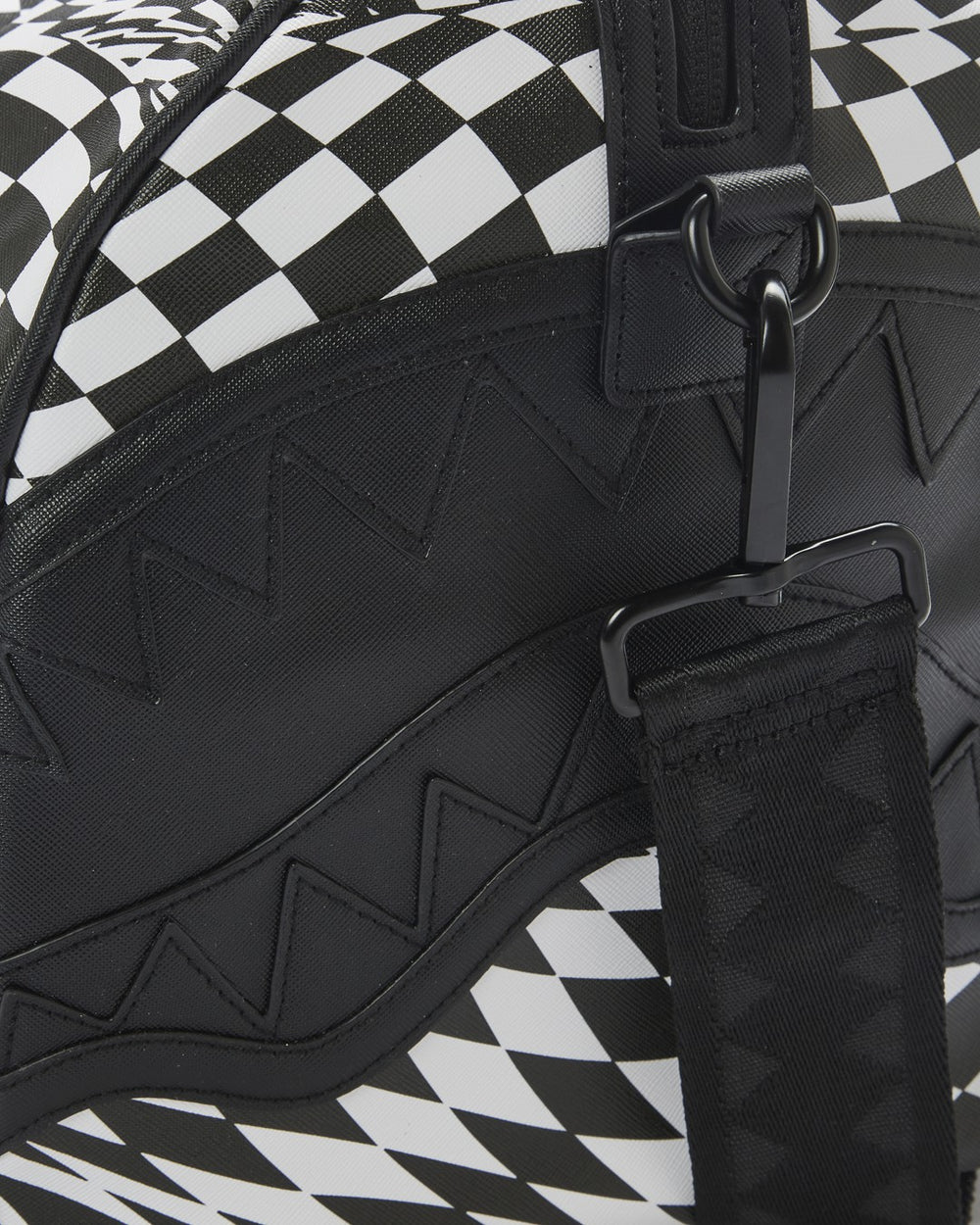 TRIPPY CHECK DUFFLE | Sprayground On Sale