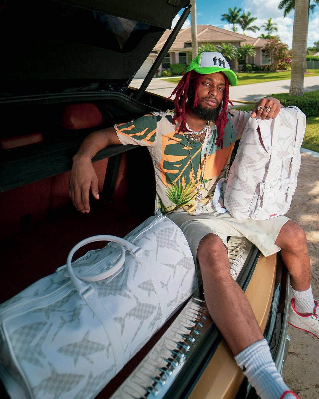 SHARK CHECK (WHITE) DUFFLE | Sprayground Sale