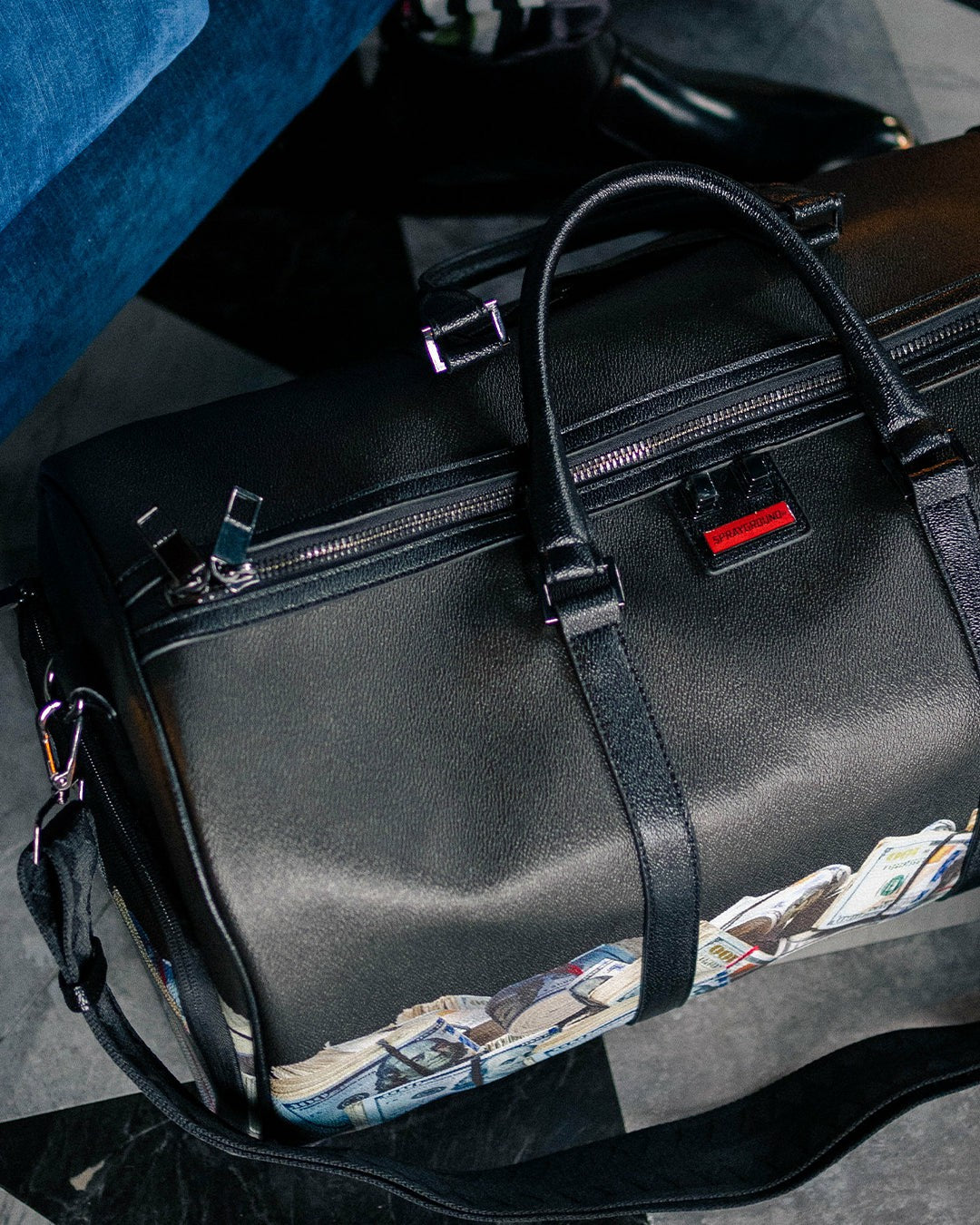 $HARKBITE LARGE DUFFLE | Sprayground Outlets