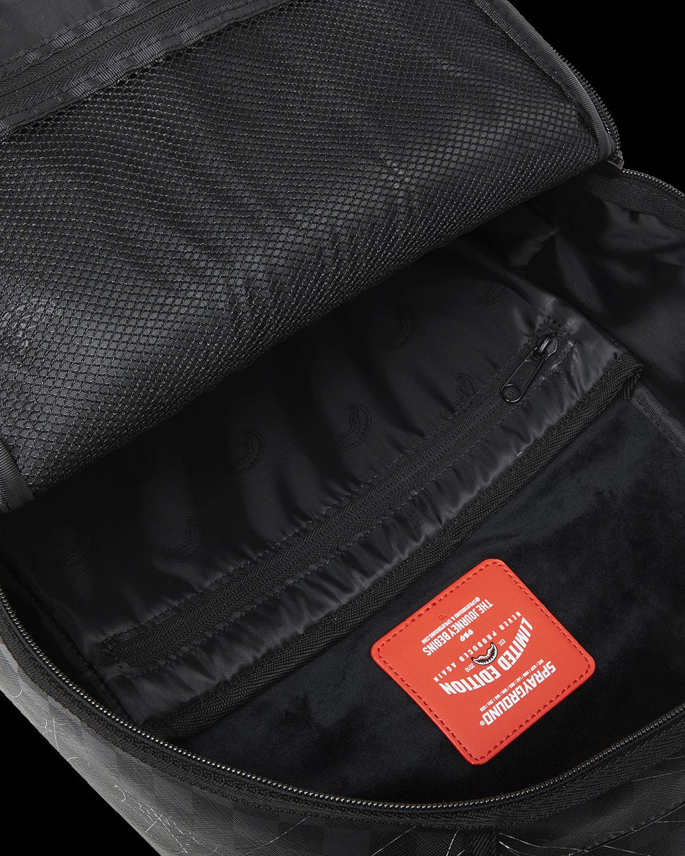 WORLD WIDE WEB DLXSV BACKPACK | Sprayground Value Deal