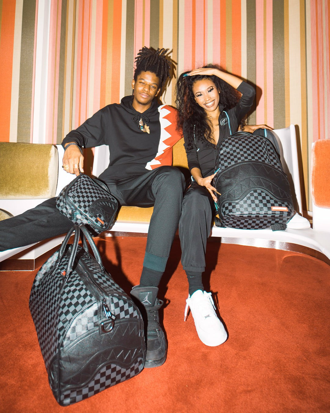 HENNY BLACK DUFFLE | Sprayground Outlets